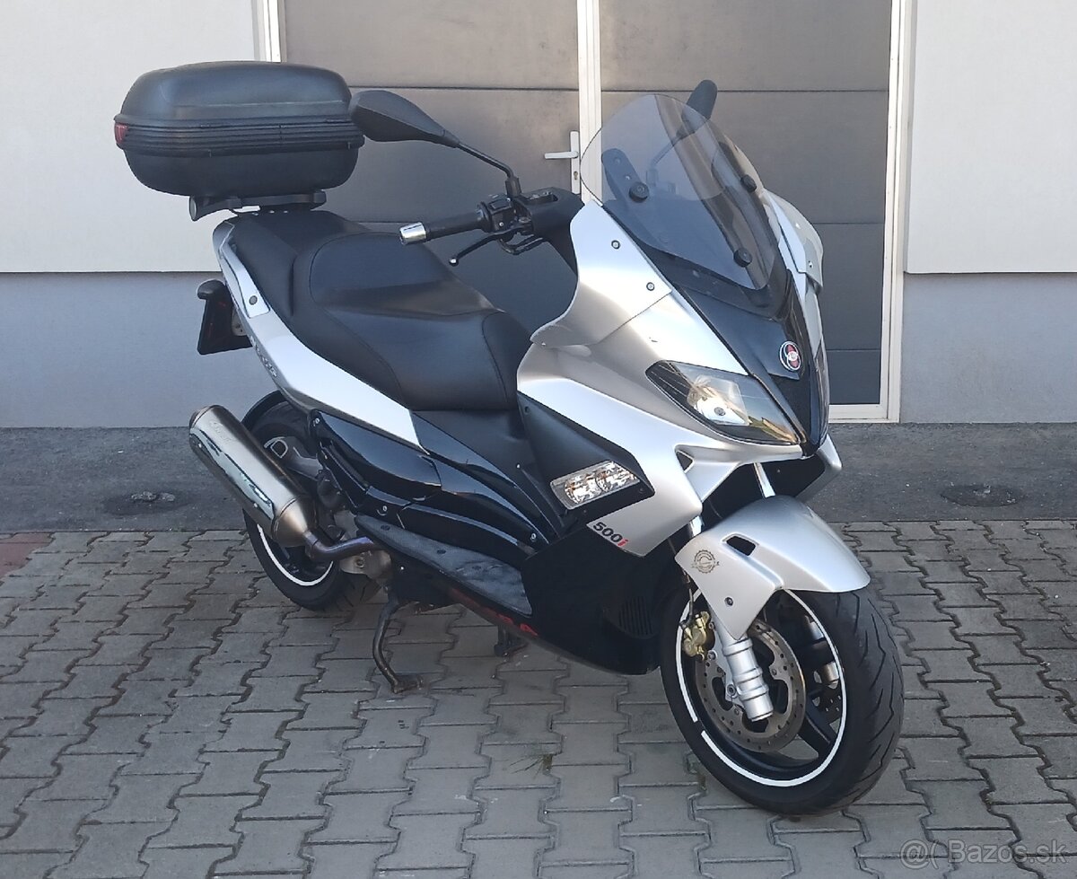 Predám Gilera Nexus 500 - 3