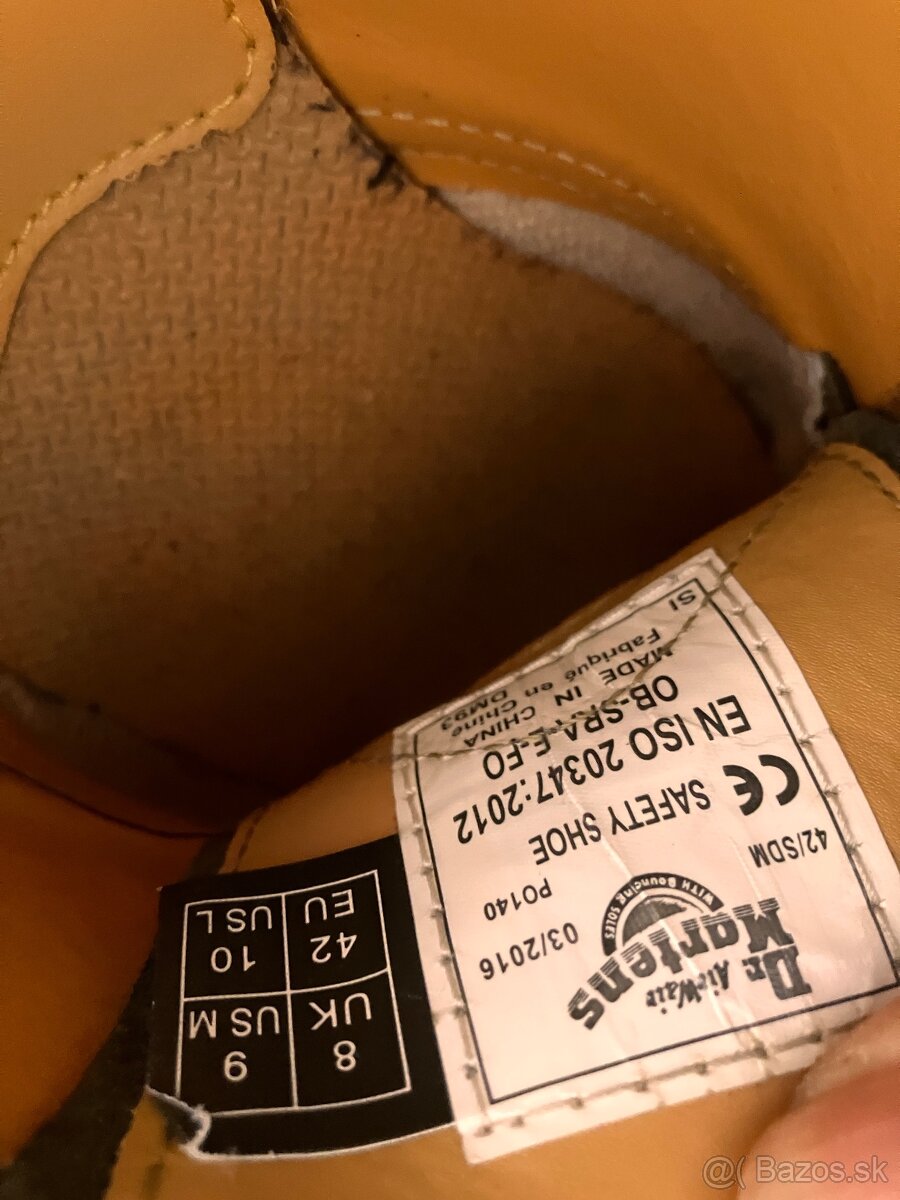 Martens 42 (41) 69,- euro (2xpouzité) - 3