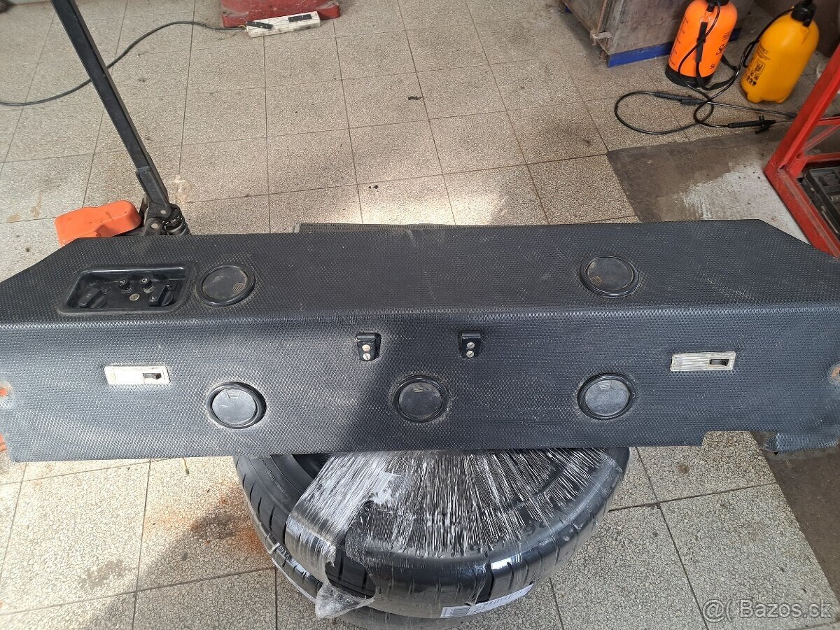 Zetor uřI stropní topeni - 3