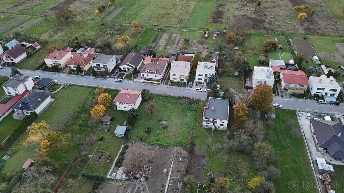 Na predaj pozemok určený na stavbu v Novej Vsi nad Váhom - 3