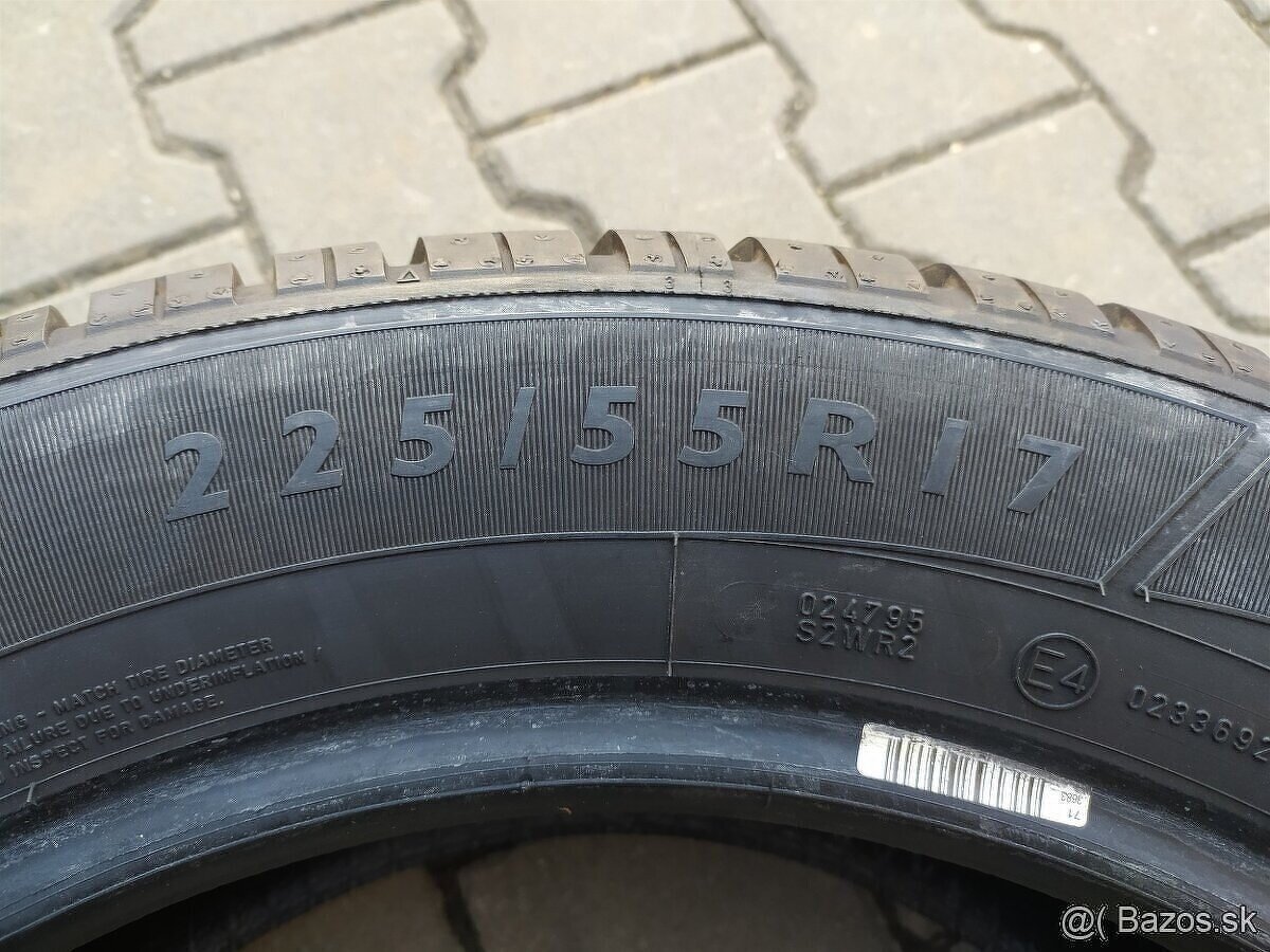 Zimná pneu Dunlop SP WinterSport 3D 225/55 R17 - 3