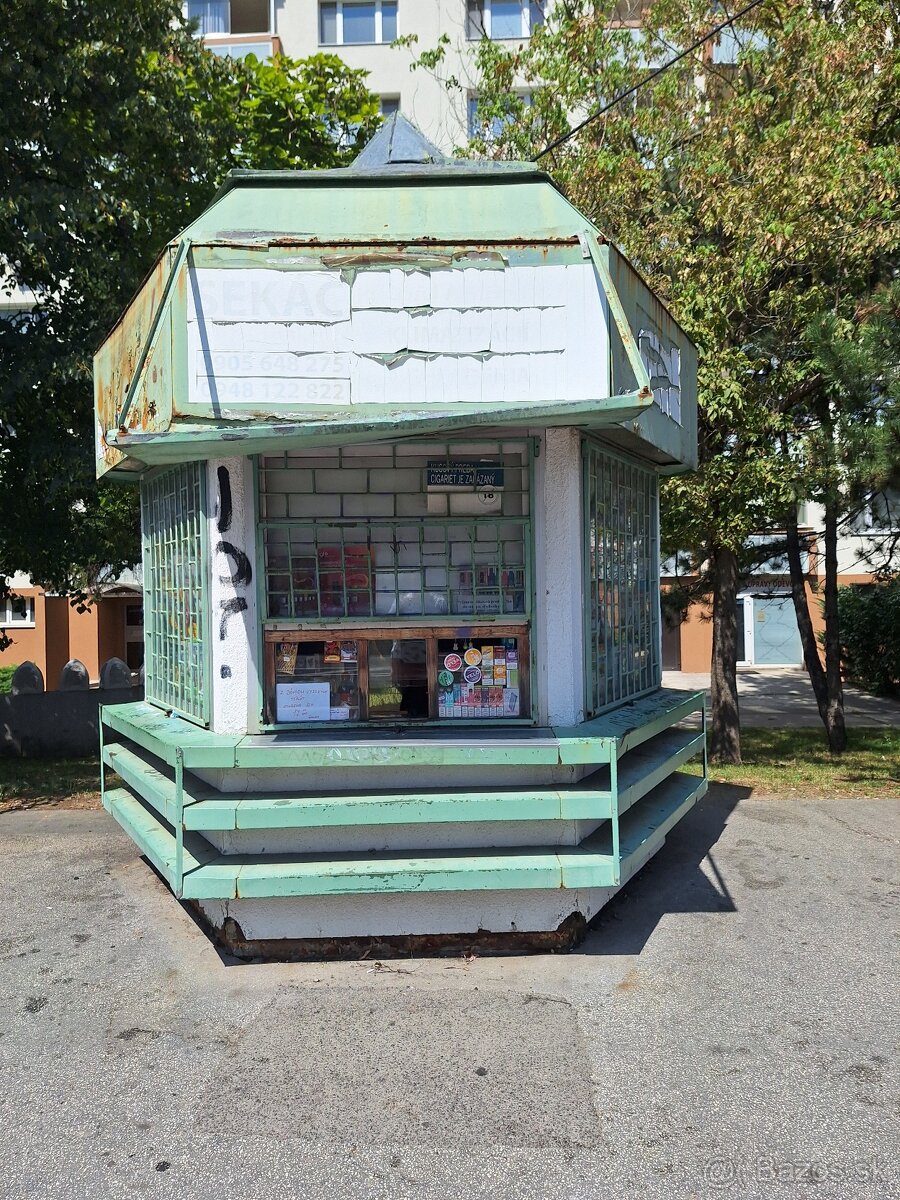 Darujem predajný multifunkčný stánok - 3