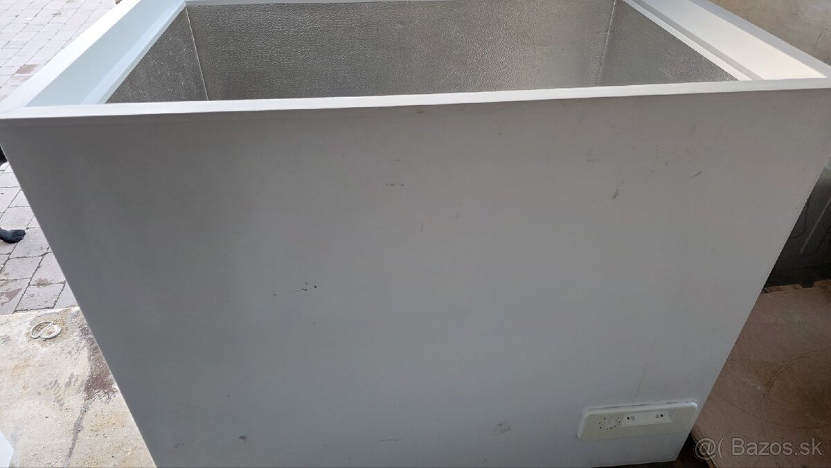 Mraznička Zanussi - 3