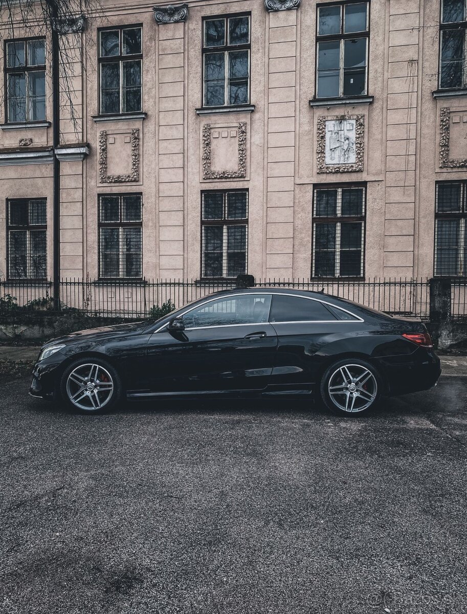MERCEDES BENZ E 220 CDI AMG - LINE - 3