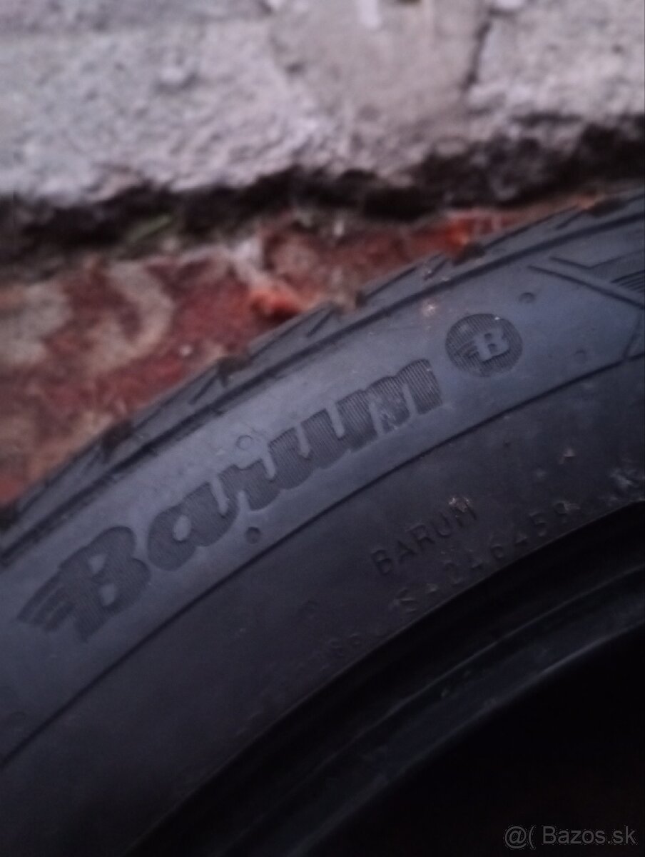 Zimné 235/40R19 Barum - 3