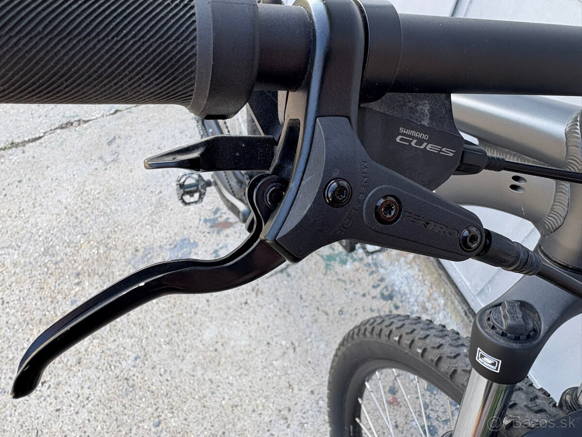 SPECIALIZED Rockhopper Sport - 3