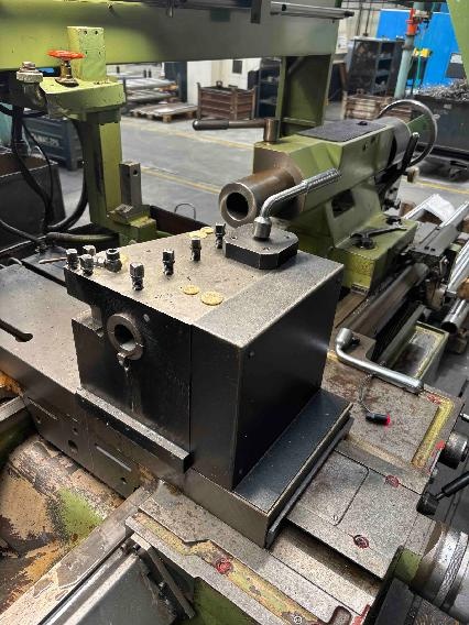 Sústruh hrotový SUI 63 - 3