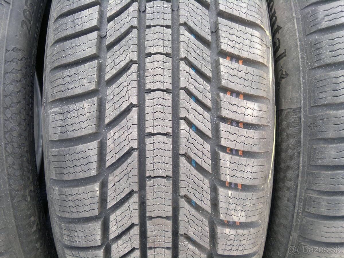 Zimne pneu. Continental 205/50 r17 - 3