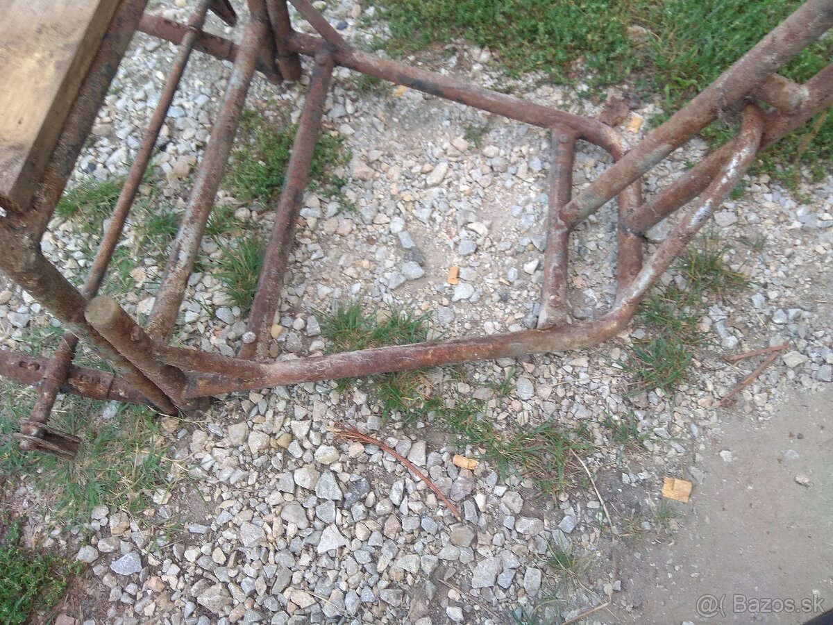 Retro invalidná trojkolka - 3