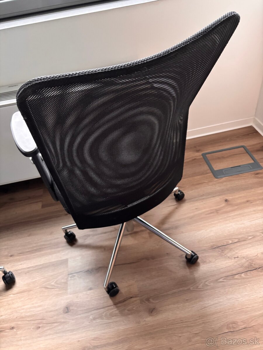 Kancelárska stolička - 3