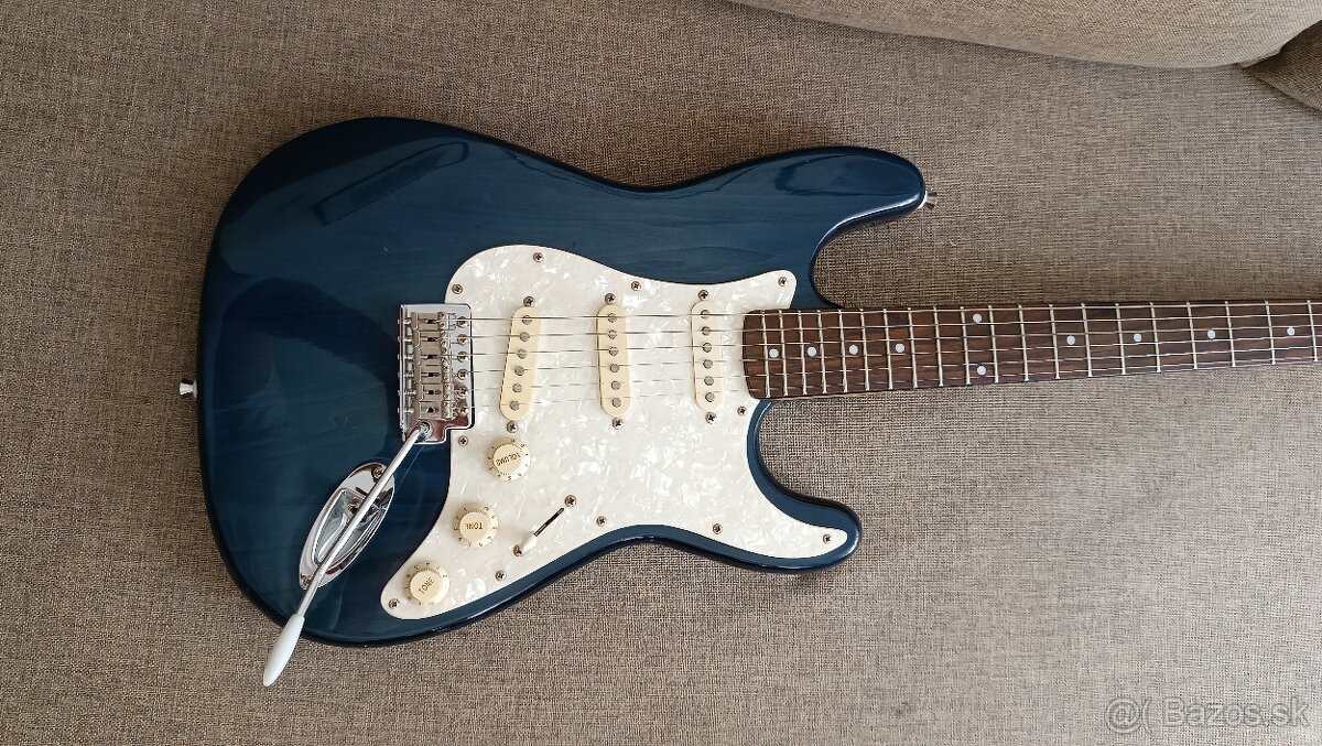 Encore stratocaster - 3