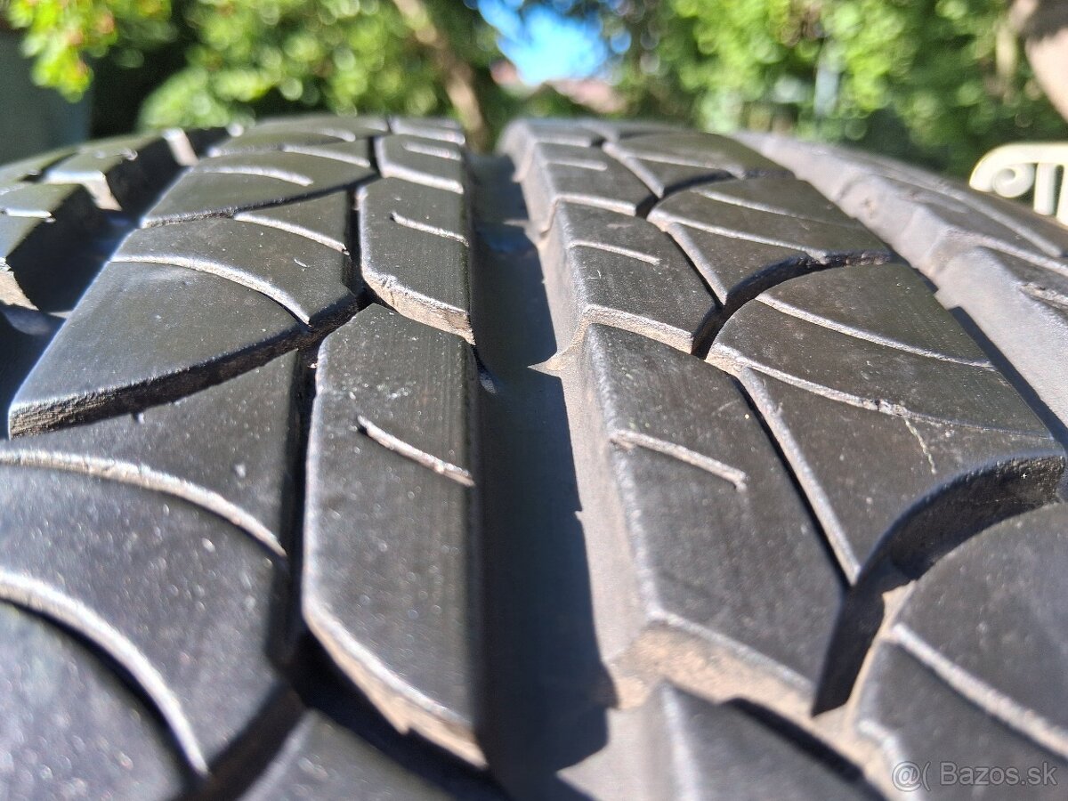 235/65 r16C letne pneumatiky 2 kusy - 3