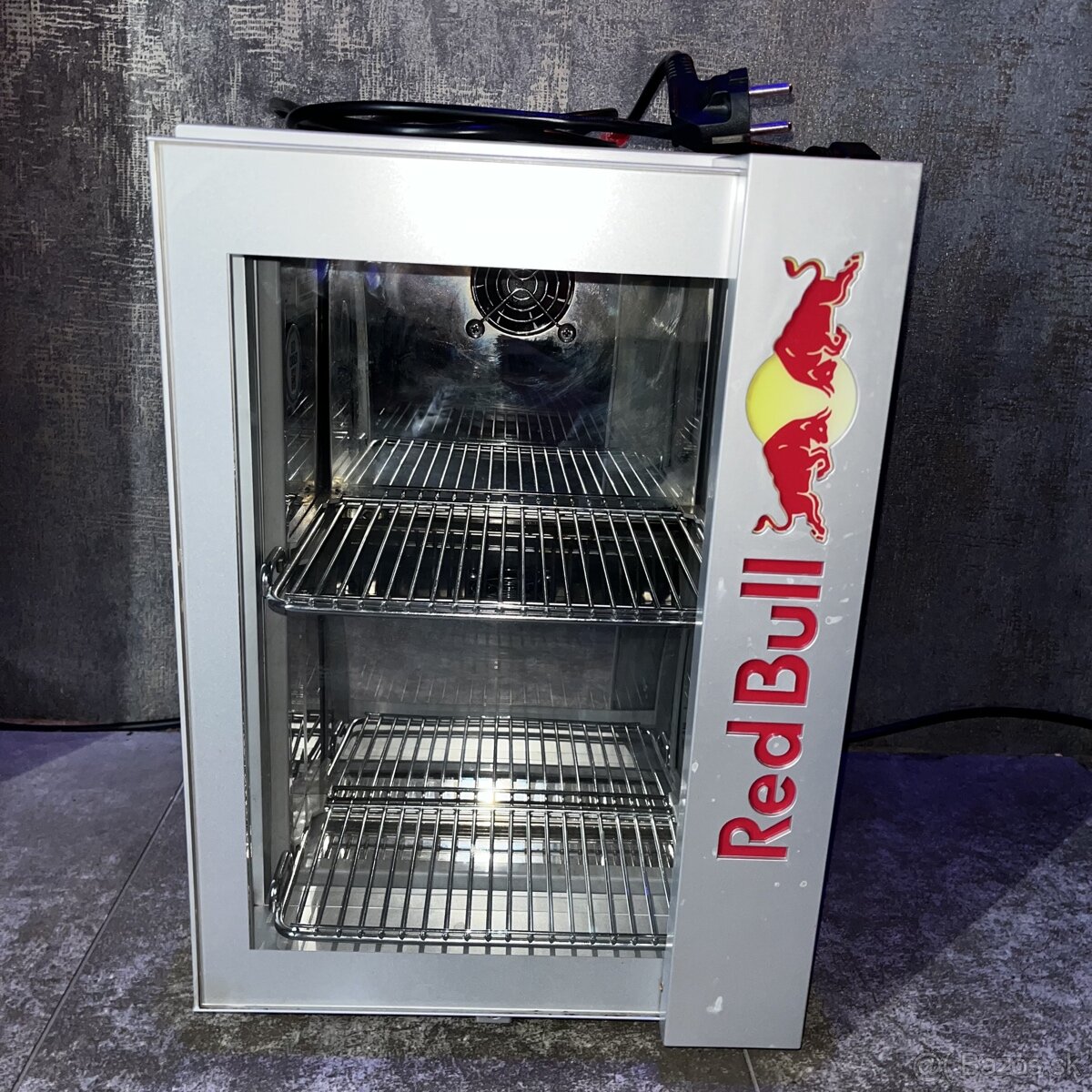 Red Bull chladnička - 3