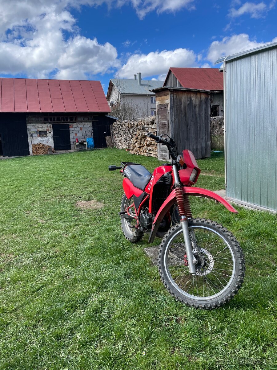 Yamaha DT 125