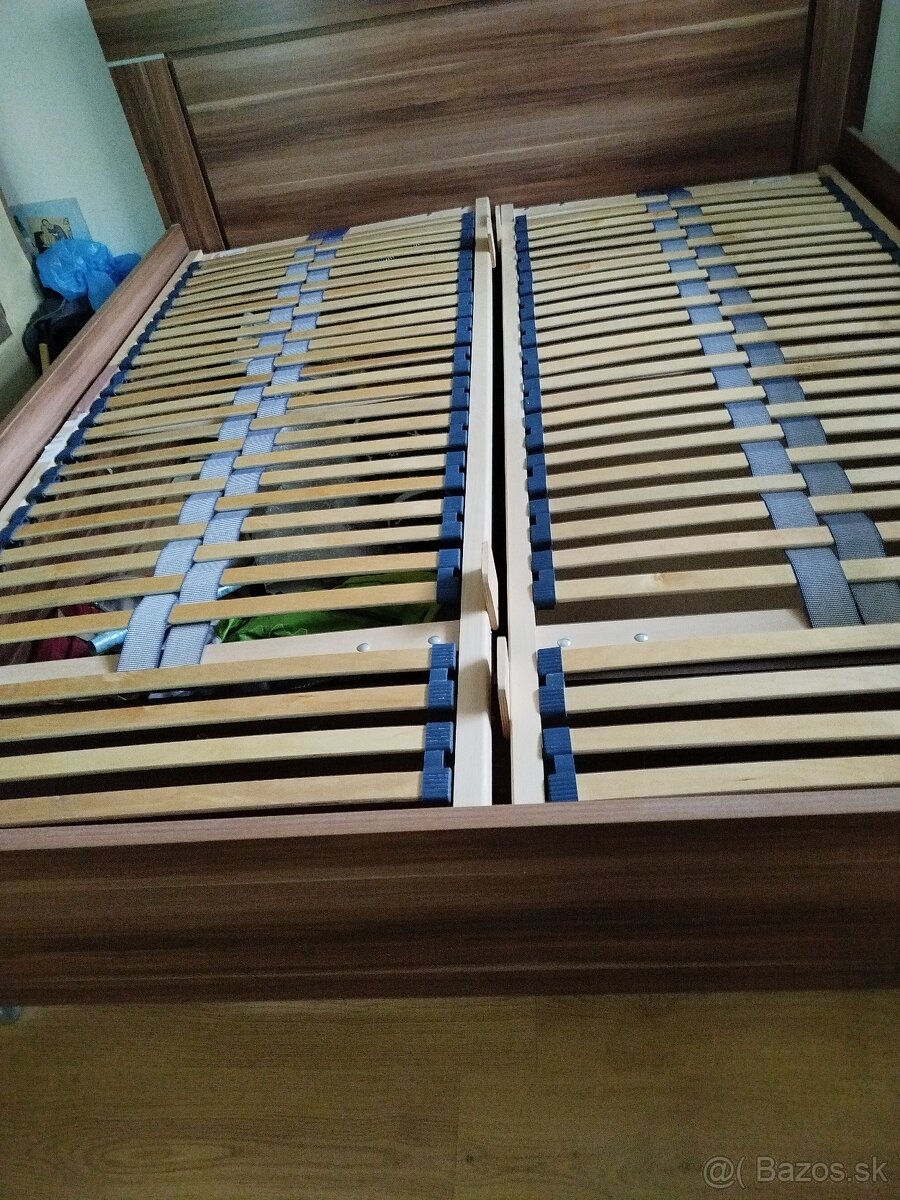 Manželská posteľ - 3