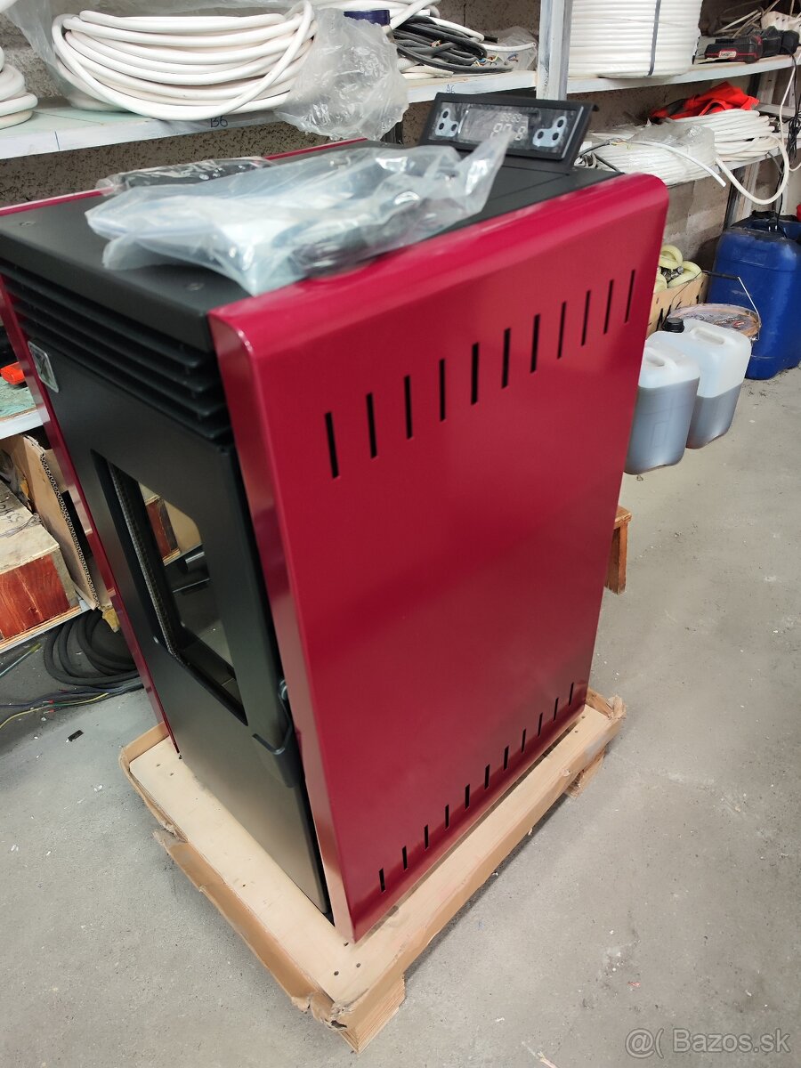 Teplovzdušné kachle na pelety 6 kW, samozápal, WiFi, nové - 3