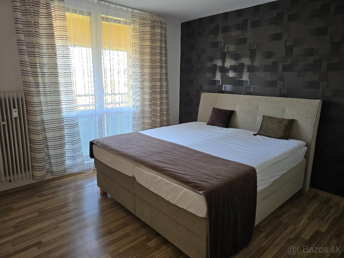 Prenájom 3 izbový byt sídlisko Tarča - 3