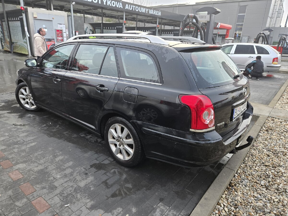 Toyota avensis - 3