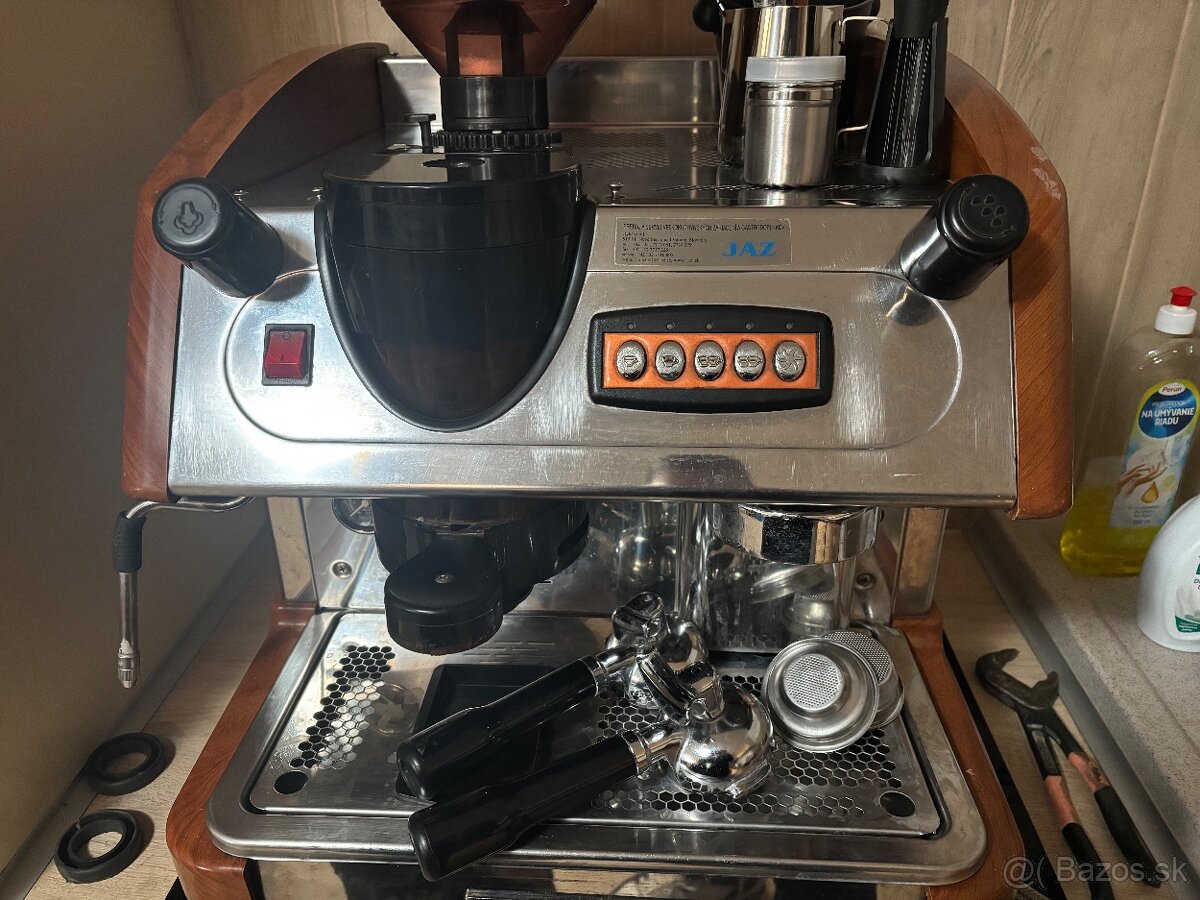 Profi kávovar pákový - 3