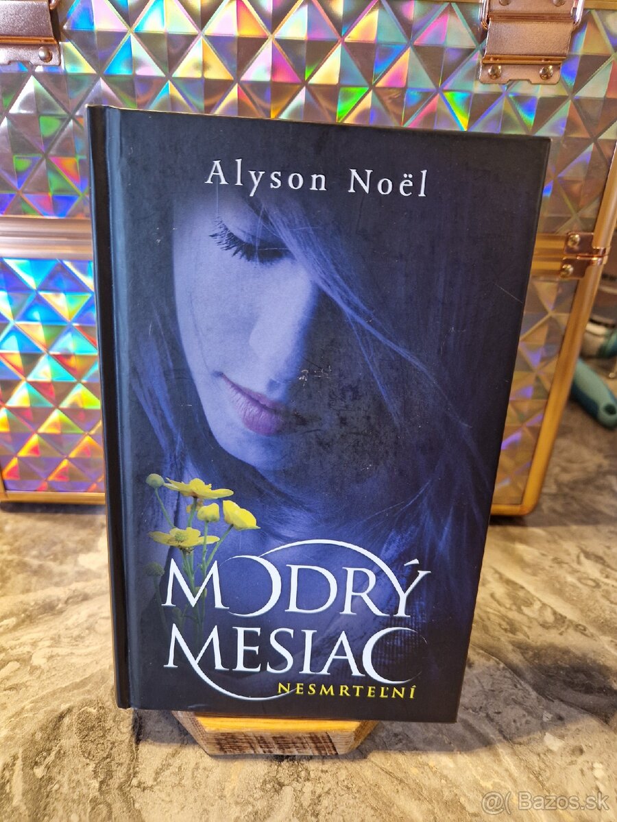 Séria kníh Nesmrteľní - 3