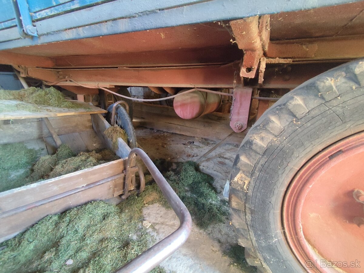 Štvorkolesová 1.5t vyklápacia vlečka - 3