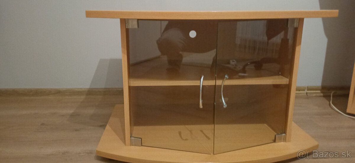 Predám skrinku pod TV - 3