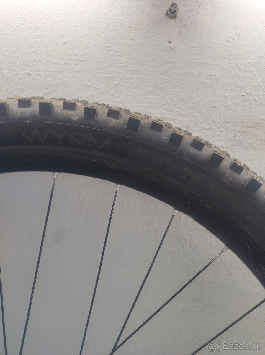 DT Swiss E 1900 Spline 29 sada - 3