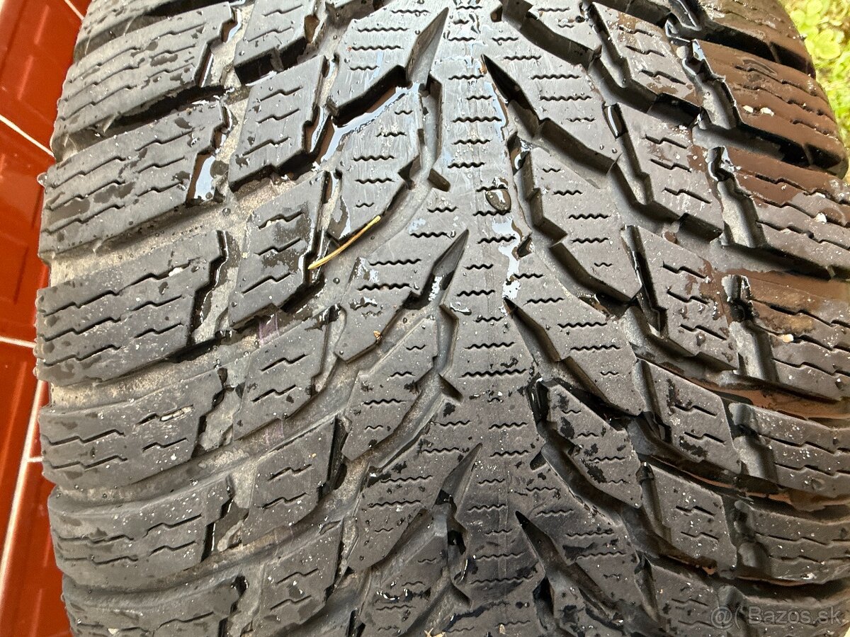 Zimné pneumatiky Nokian 245/45 R18 s diskami - 3