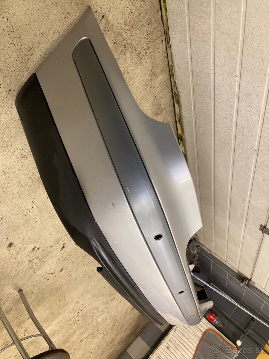 Zadný nárazník Mercedes clk w208 - 3