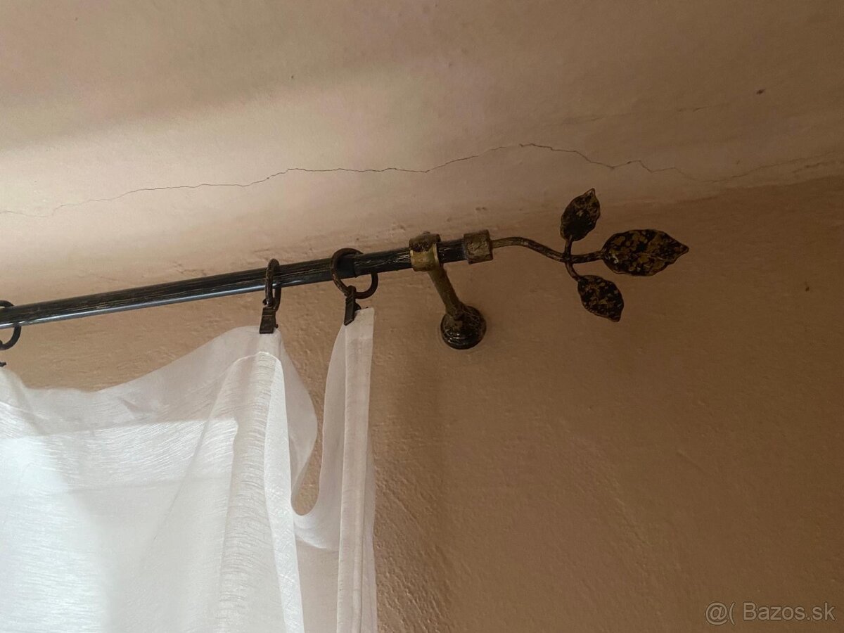 Krasna garniza v top stave ako nova - 3