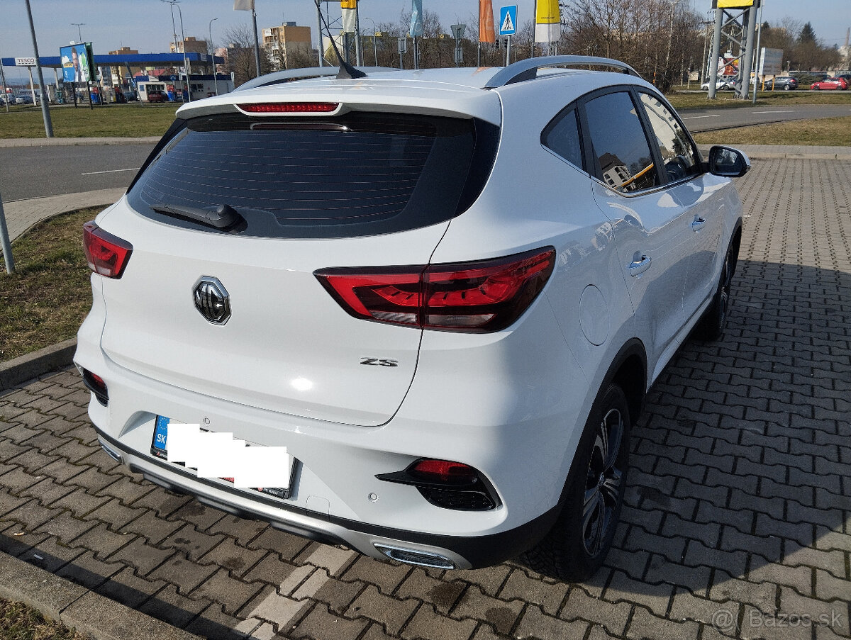 predam MG ZS ESSENTIAL PLUS rok 2025 , 1.5 DVVT 78kw - 3