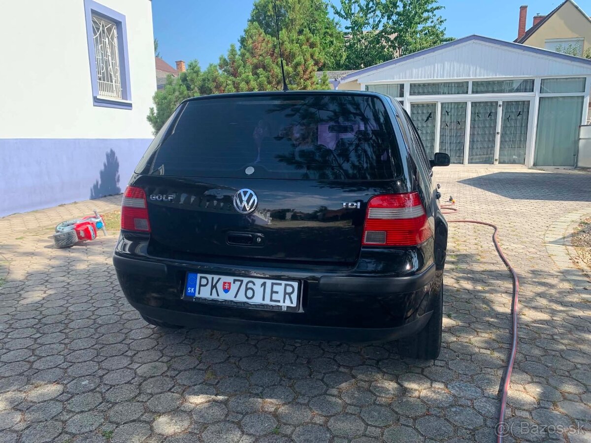 Golf 4 - 3