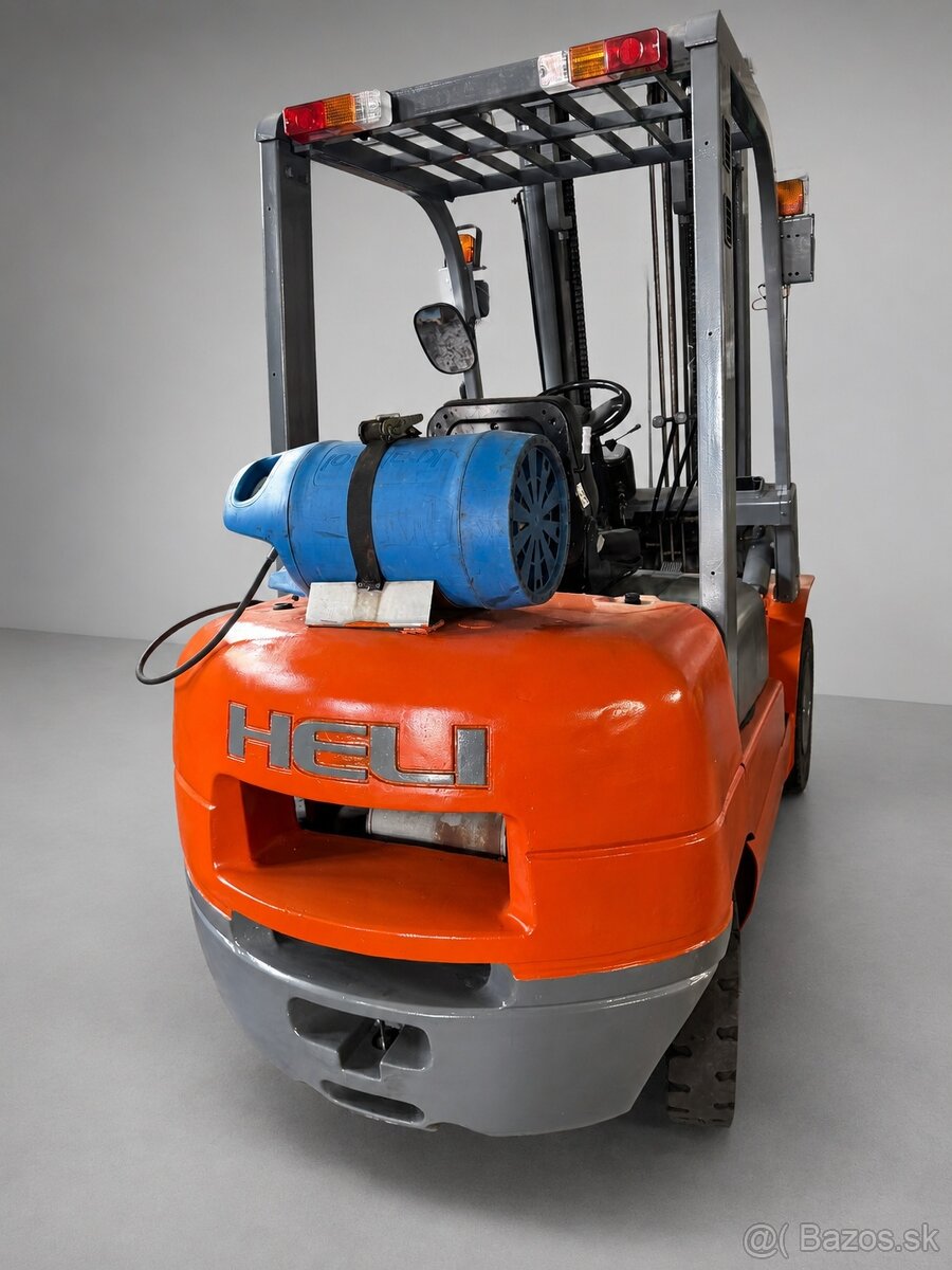 Lacný repasovaný LPG VZV HELI - 3