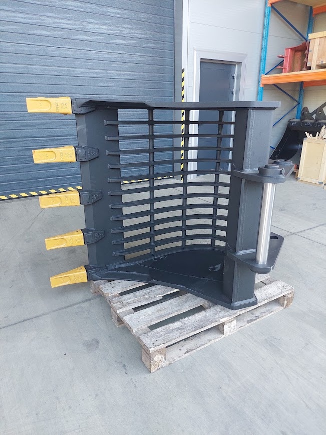 Triediaca lyžica preosievacia lopata na rôzne bagre - 3