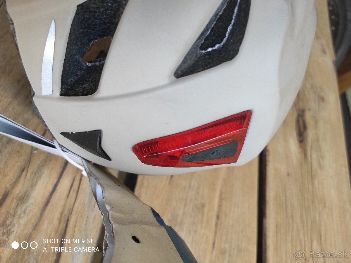 Fischer cyklistická prilba 58-61 - 3