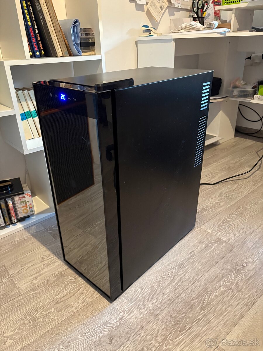 Vinotéka guzanti gz12 - 3