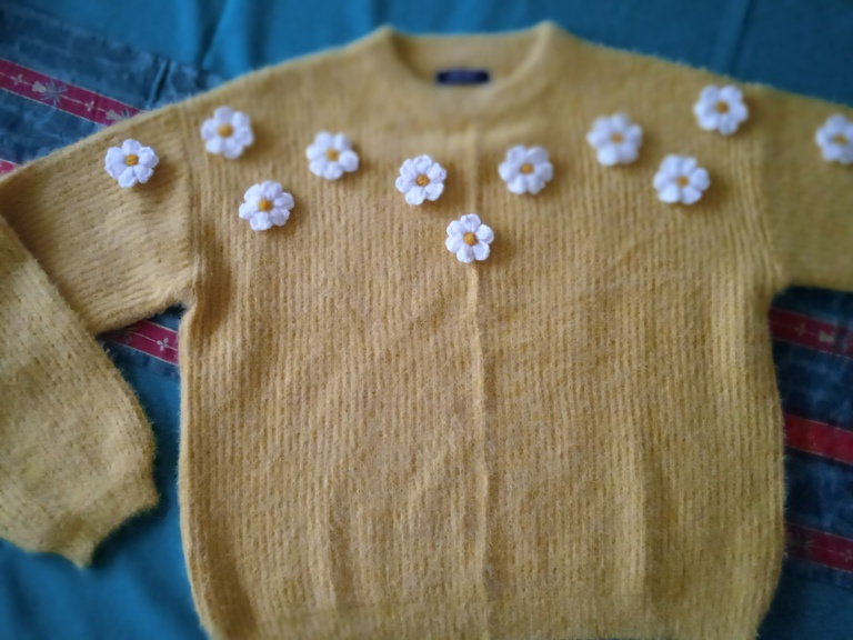 svetrík - Bershka - M - 3