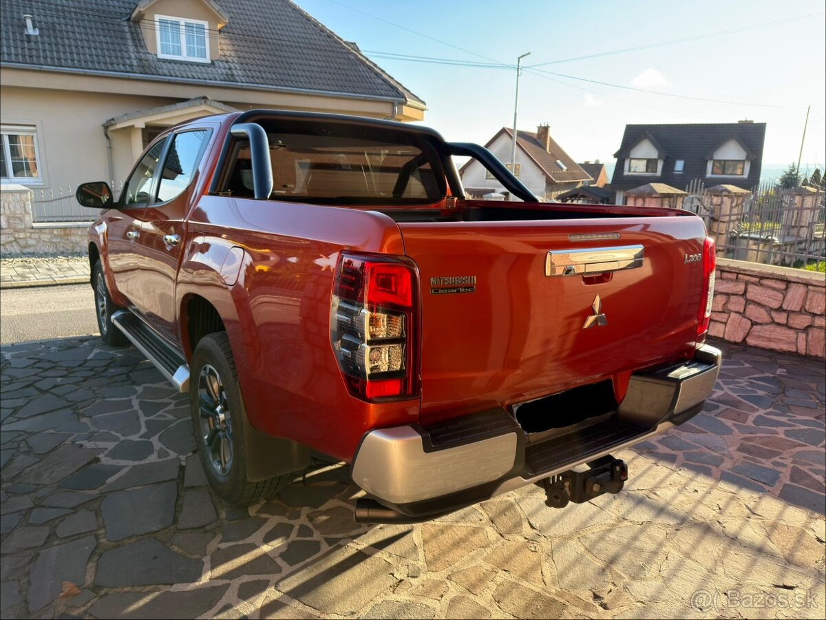 Mitsubishi L200 - 3