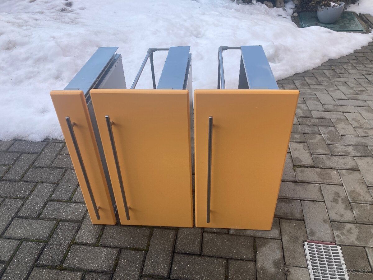 Kuchynská linka - 3