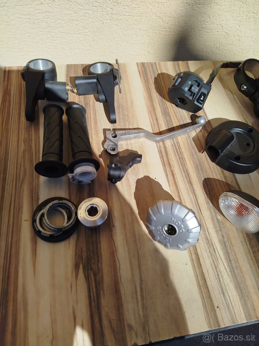 Moto guzzi V7III diely - 3