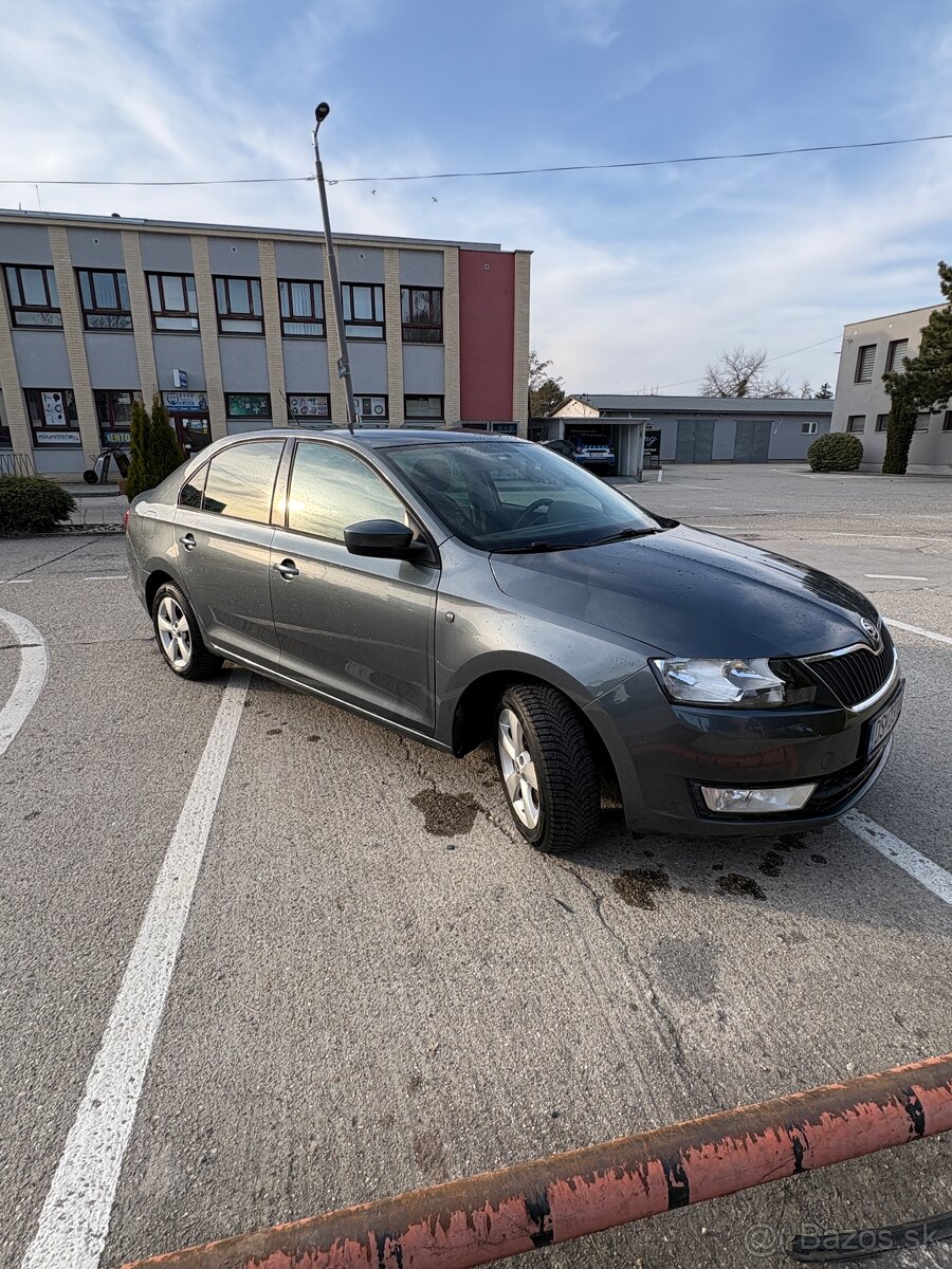 Škoda Rapid 1.6 TDI sedan - 3