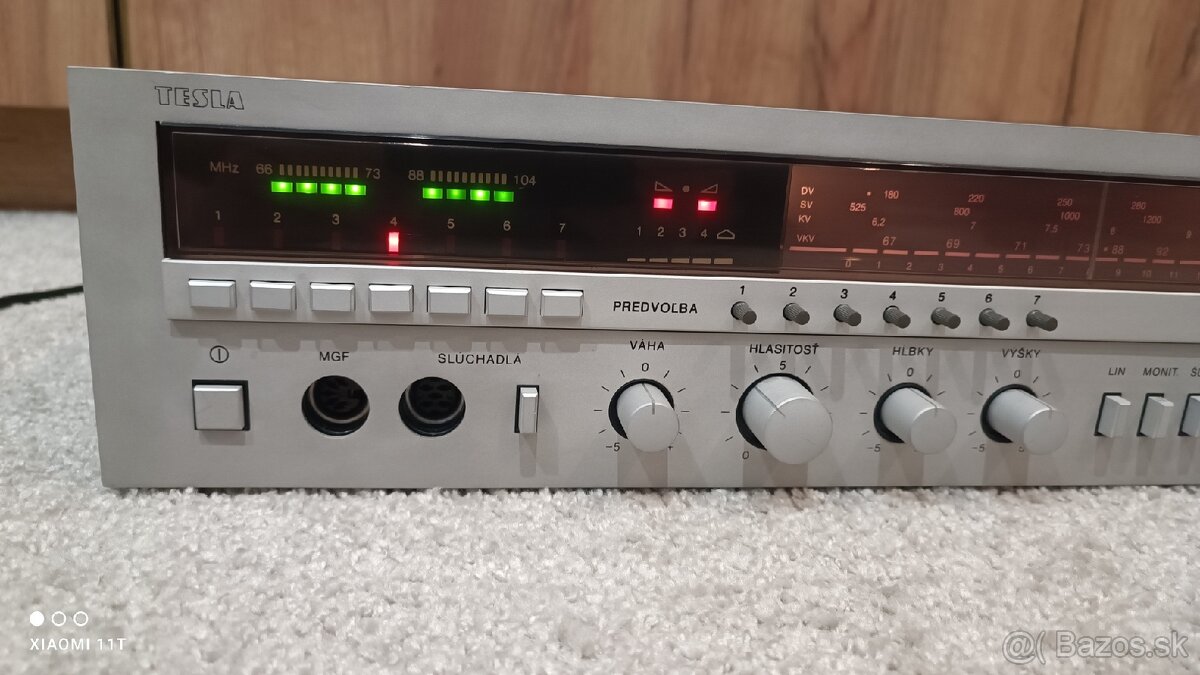 Tesla Stereo 820 A HiFi - 3