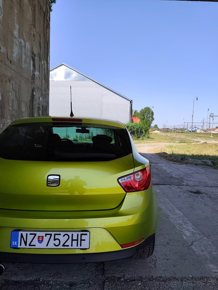 Seat Ibiza 1.6 benzín - 3