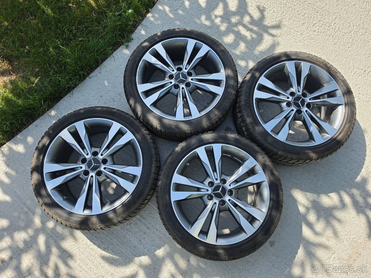 225/45 R18 Mercedes - Benz - 3
