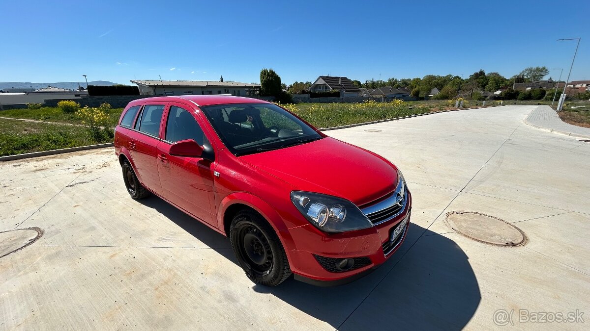 Opel Astra H kombi 1.7 CDTI 81kW - 3