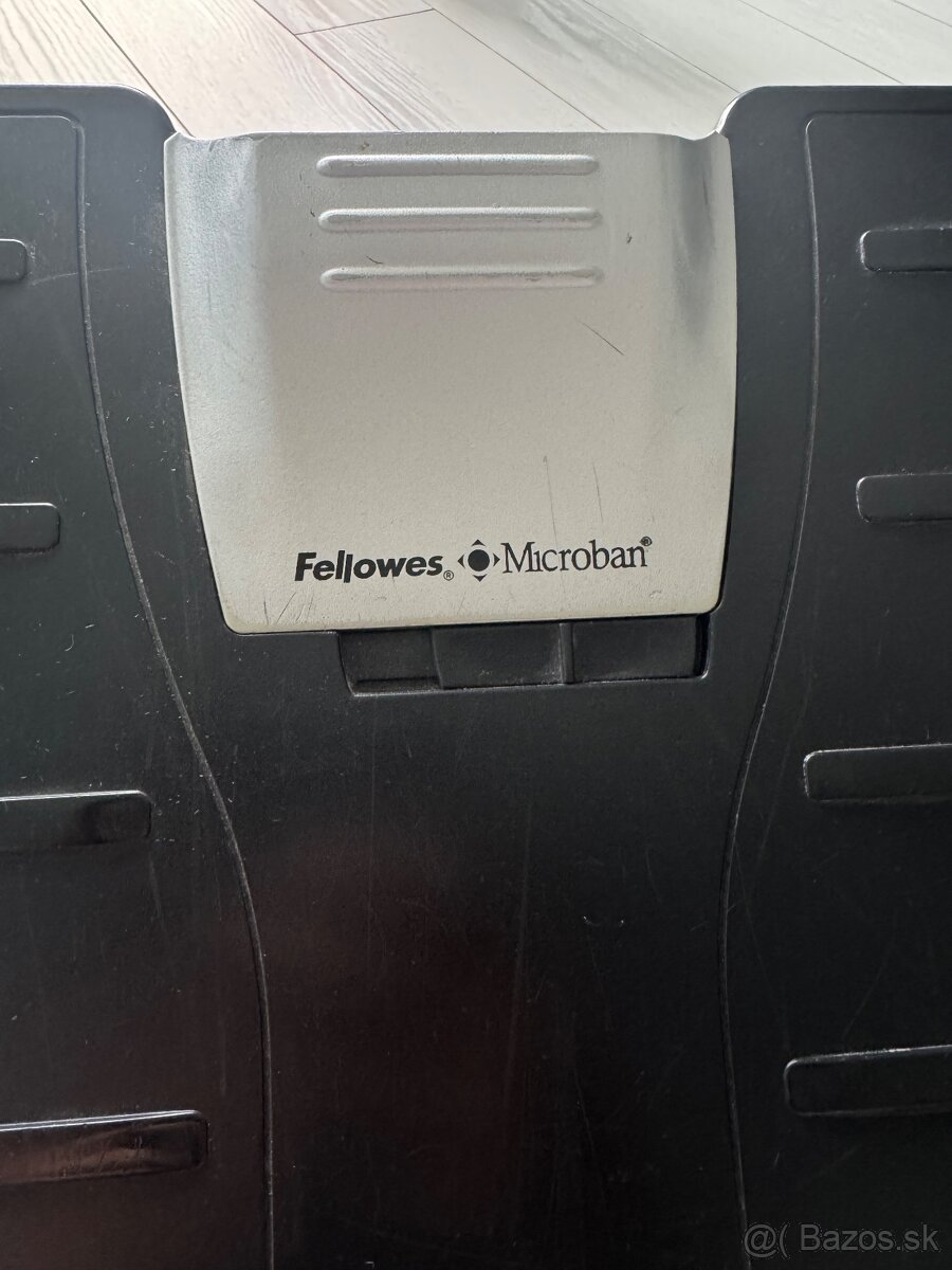 Ergonomická kancelárska podložka na nohy - 3