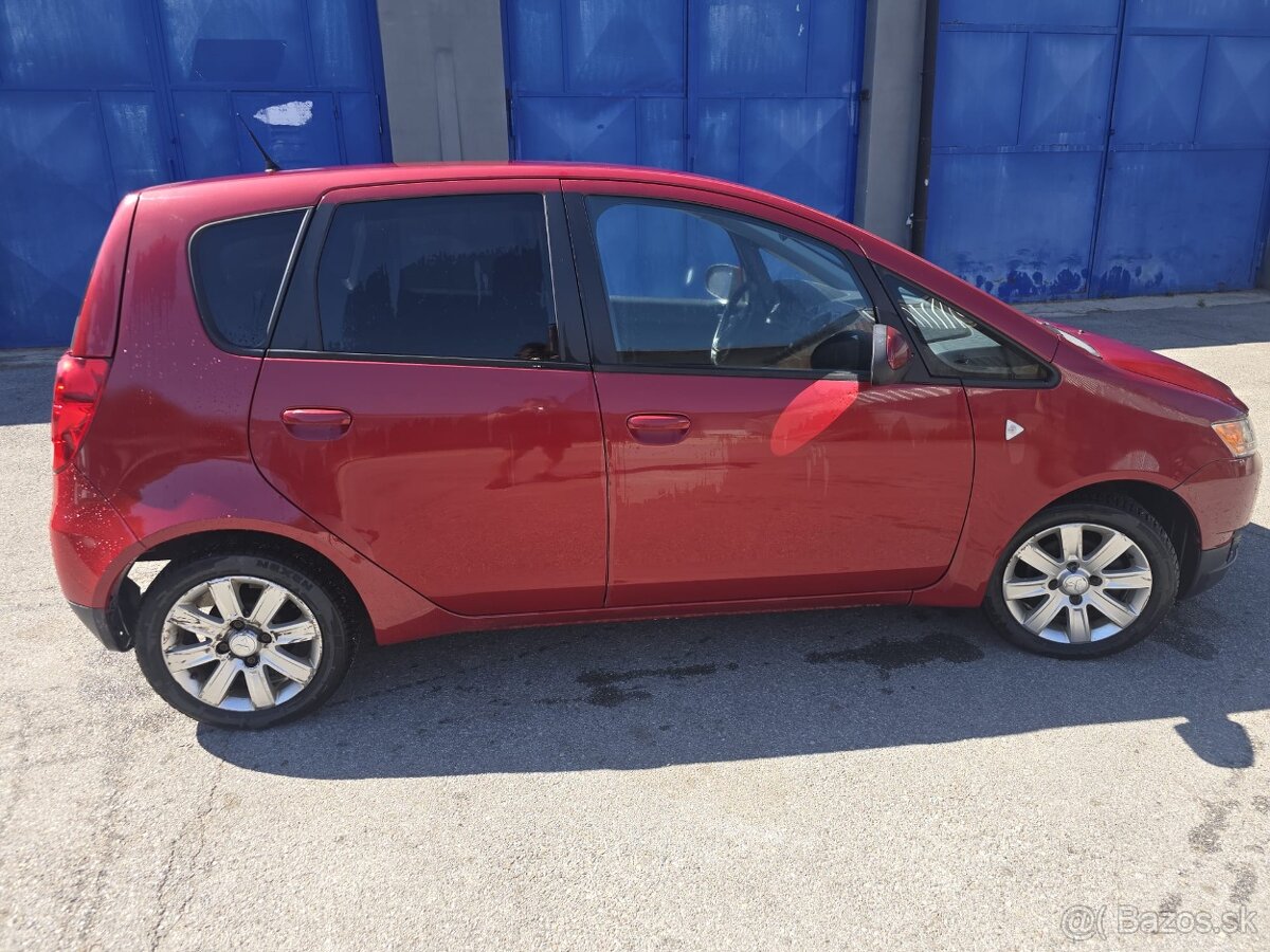 Predám Mitsubishi Colt 1.3 Automat - 3