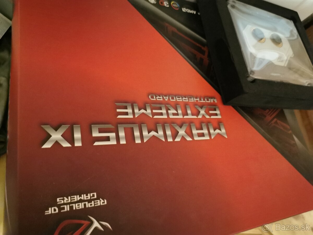 Predám vodný blok z dosky MAXIMUS IX EXTREME - 3