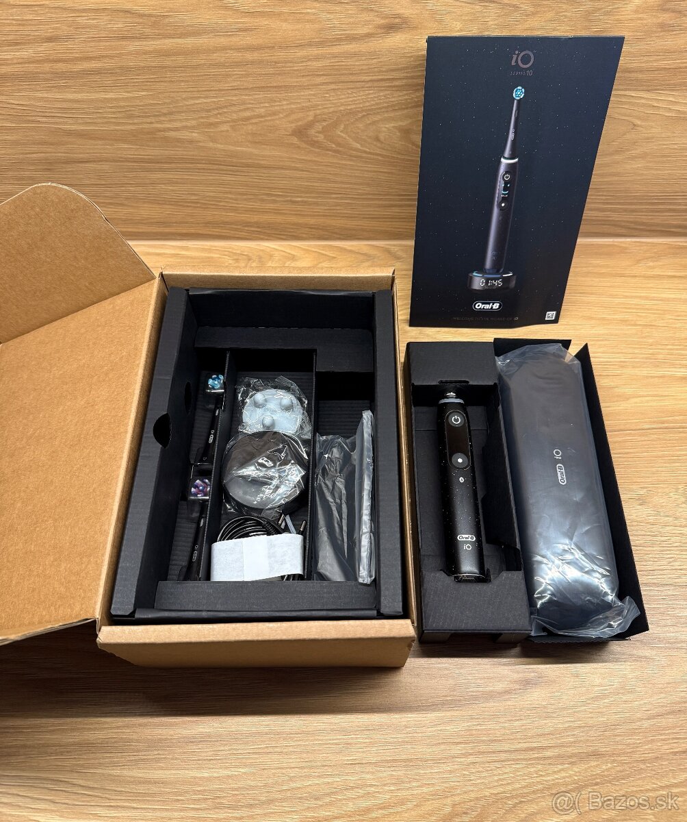 Oral B iO 10 Series Cosmic Black - elektrická zubná kefka - 3