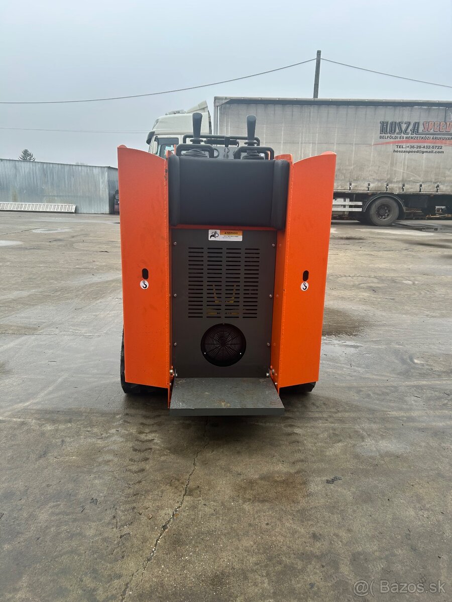 Mini nakladač Bager HRC 700 - 3